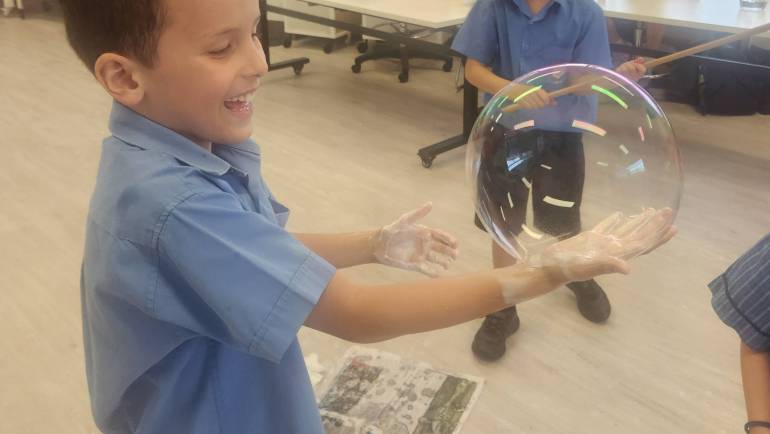 “Hands On” Physics, Chemistry & Engineering at Randwick Library